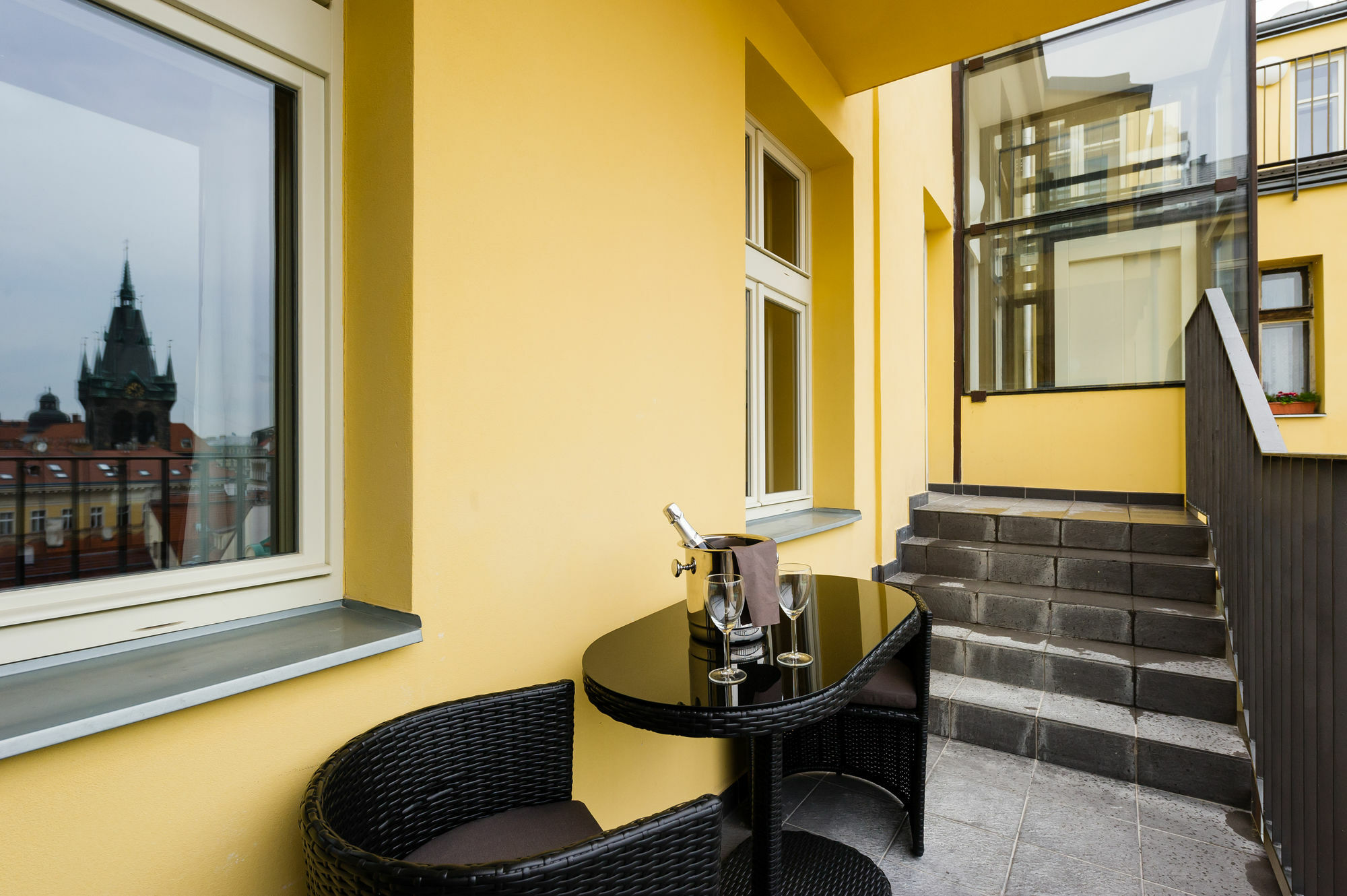 Jindrisska Apartments ปราก ภายนอก รูปภาพ